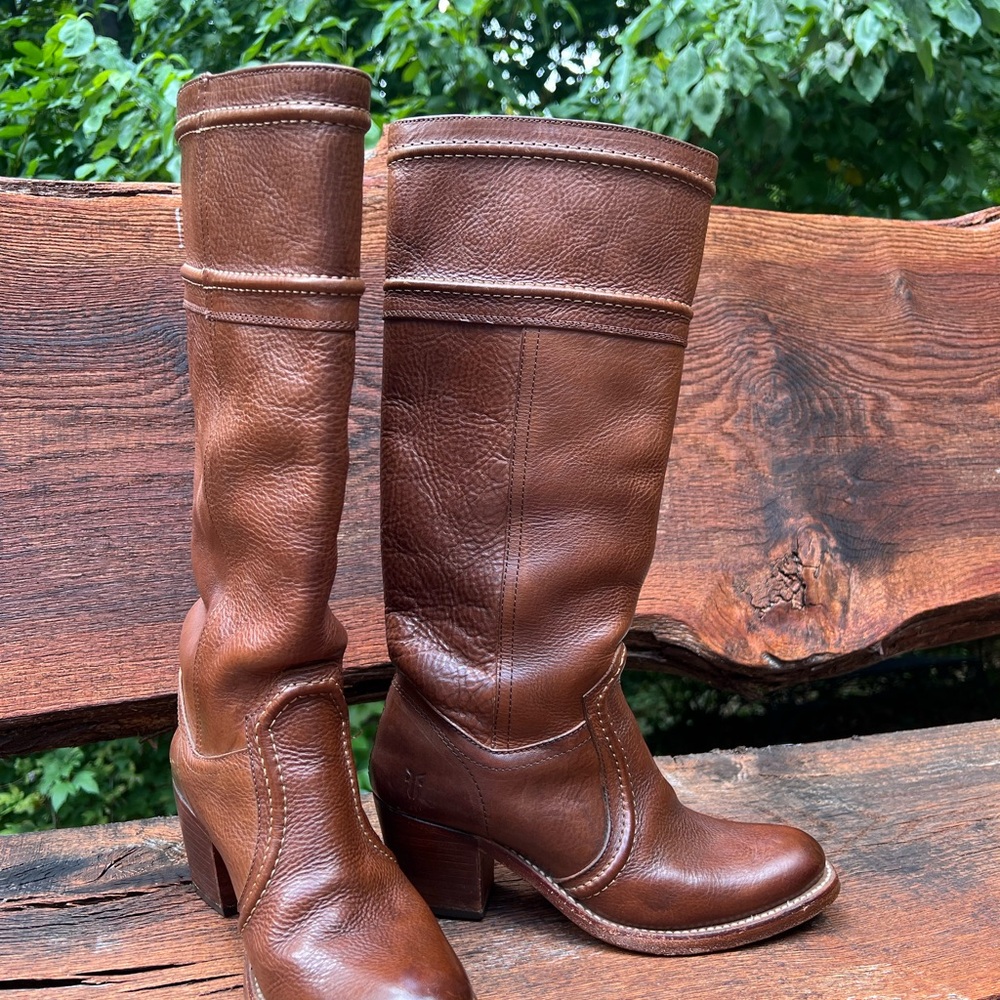 Frye Chestnut Leather Heeled Boots